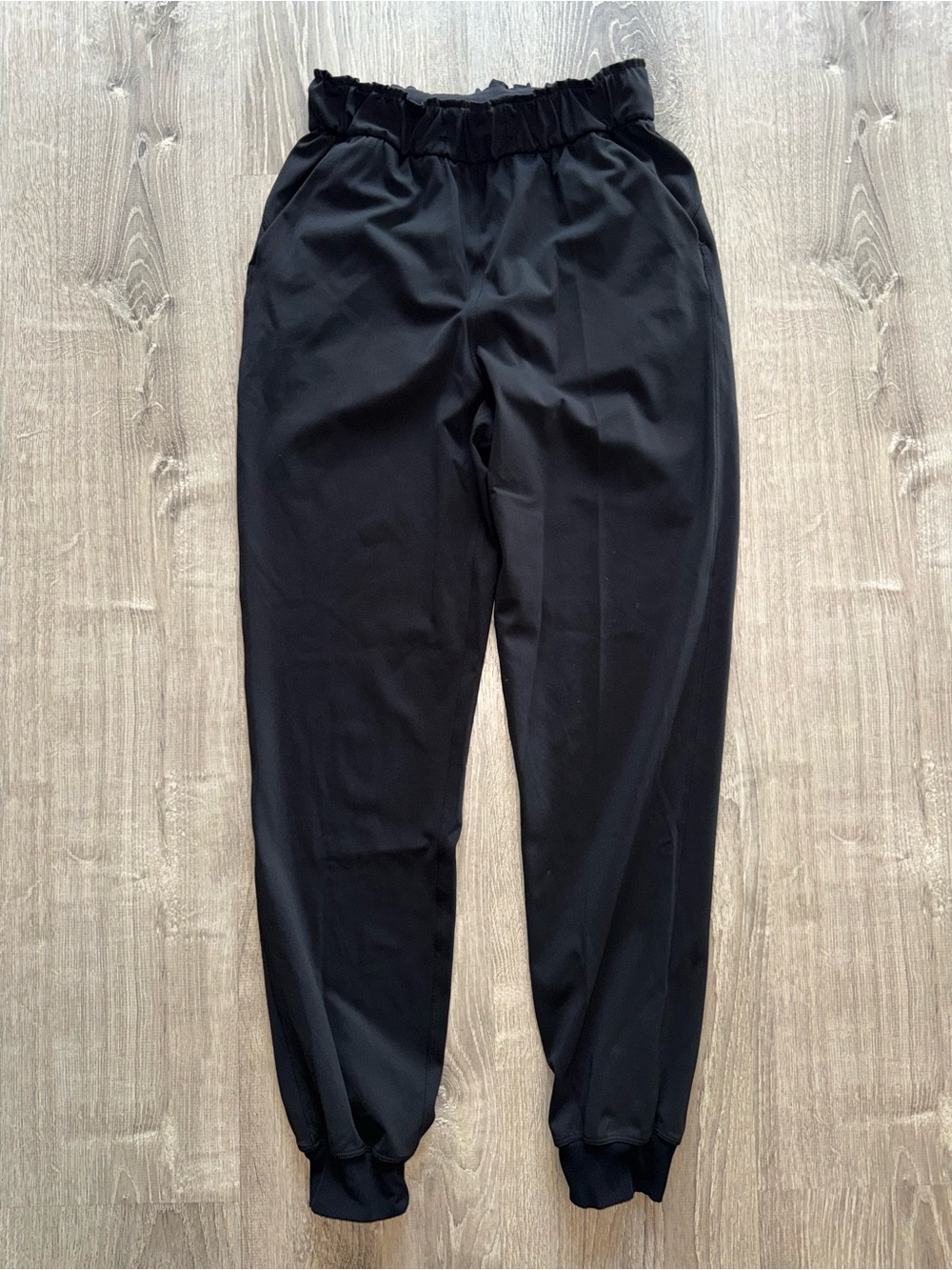 Women’s lululemon joggers